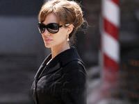 Brillen nach Maß - Qualität die selbst Angelina Jolie überzeugt