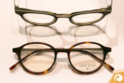 Nahaufnahme von den Brillen von Frank Custom | Offensichtlich Berlin