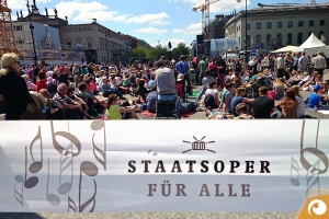 »Staatsoper für alle« 2016 auf dem Bebelplatz in Berlin
